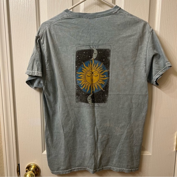 Tilly’s Sun T-Shirt - Picture 2 of 2